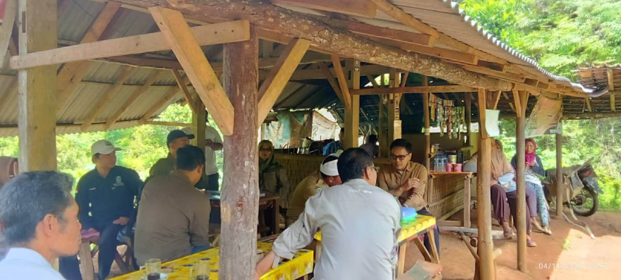 Pengurus dan Anggota LPHD Argo Raya Semaur Susun Dokumen RKPS, Didampingi Langsung Kementerian Kehutanan