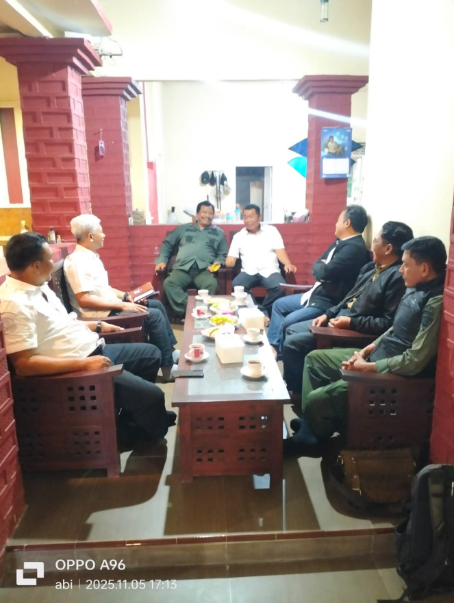 Kadivre Perhutani Jatim Kunjungi Desa Selur, Perkuat Sinergi Lewat Konsep Sahabat Rimbawan